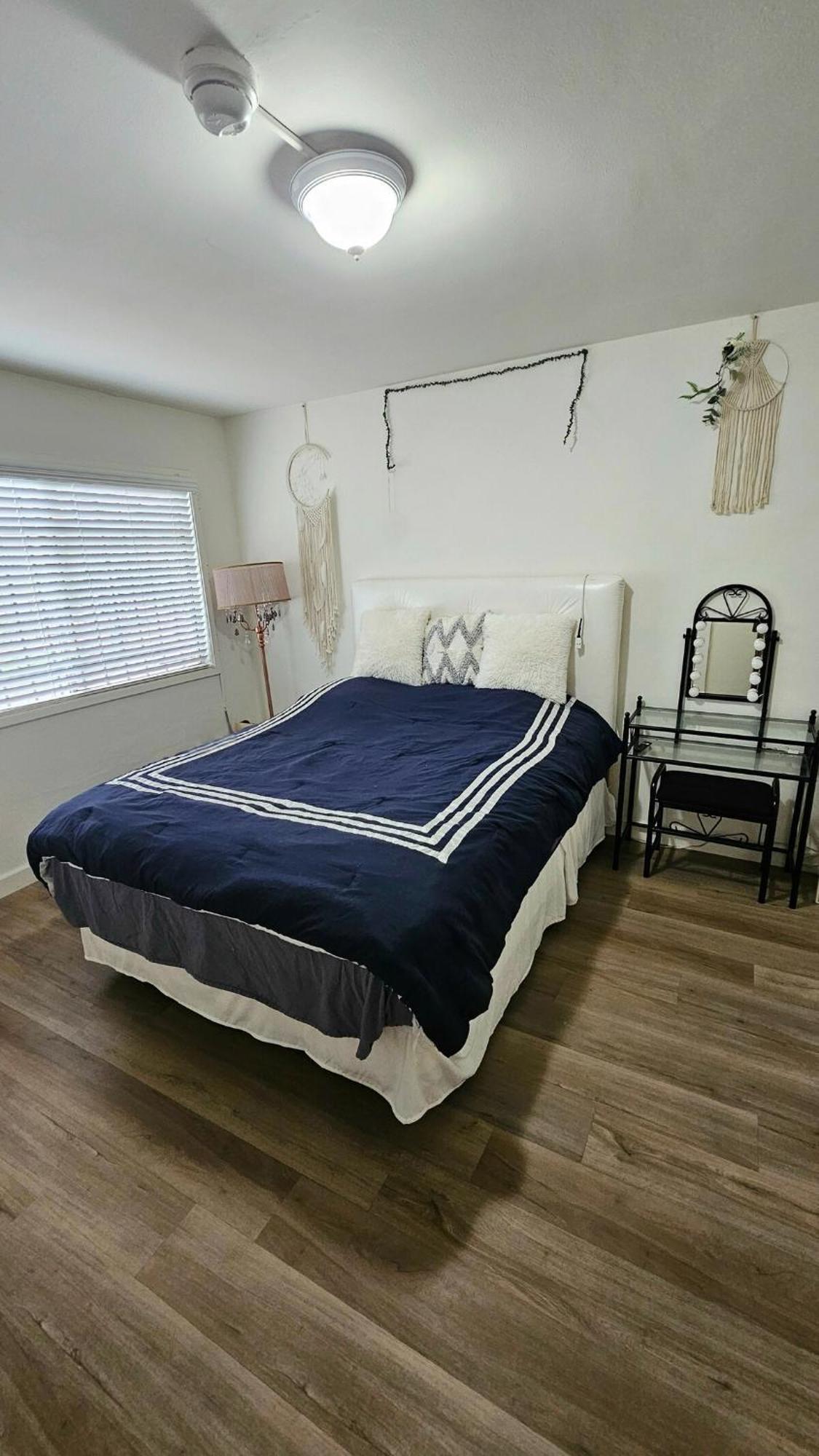 Spacious Silverlake Apartamento